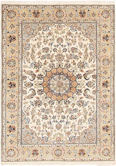 Persian Style Nain 5'9" x 8'1" Hand-knotted Silk, Wool Rug 