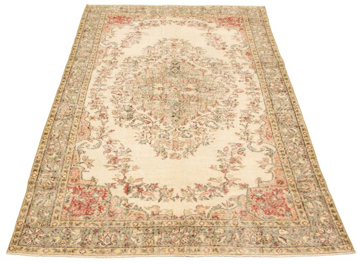 Tapis antalya vintage  5'9" x 10'0" en laine