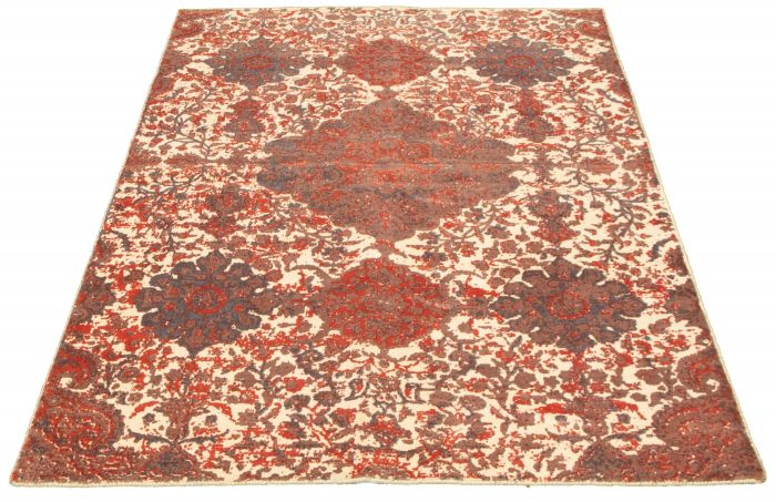Indian Galleria 4'11" x 7'3" Hand Loomed Wool Rug 