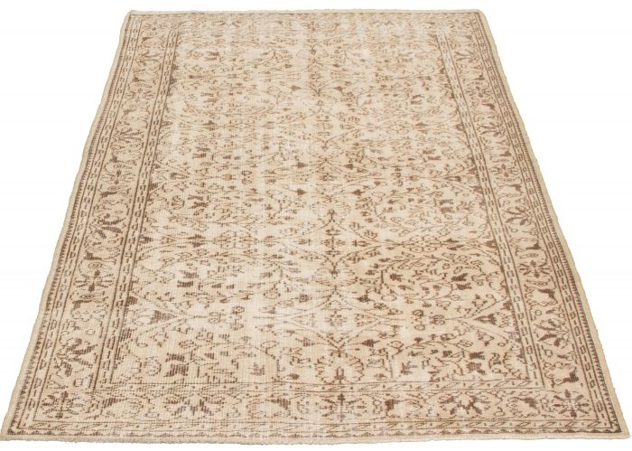 Tapis antalya vintage  5'9" x 9'1" en laine