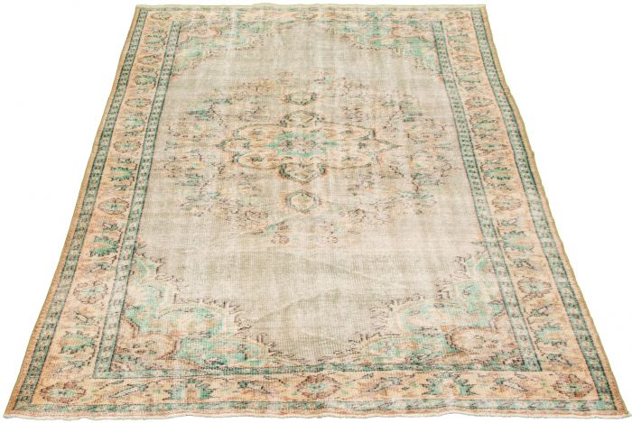 Tapis antalya vintage  5'11" x 9'2" en laine