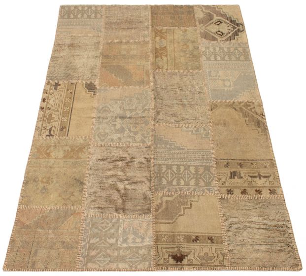 Turkish Vintage Anatolia Patch 5'5" x 7'10" Hand-knotted Wool Rug 