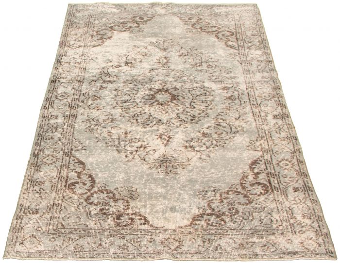 Turkish Color Transition 4'11" x 9'0" Hand-knotted Wool Rug 