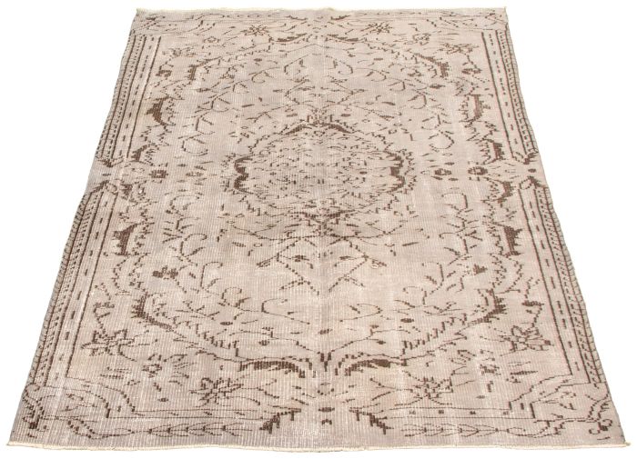 Tapis surteint coloré 5'2" x 7'10" en laine