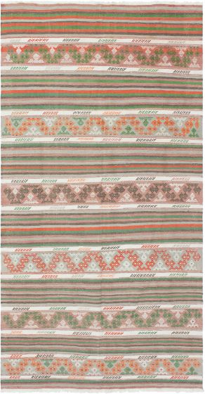 Turkish Boho 5'2" x 9'9" Flat-Weave Wool Kilim 