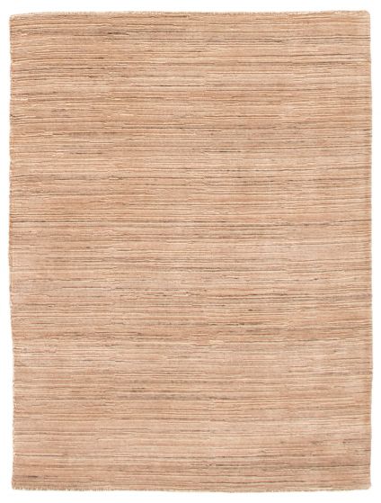 Indian Ananda 4'1" x 5'5" Hand Loomed Wool Rug 