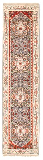 Indian Serapi Heritage 2'6" x 10'6" Hand-knotted Wool Rug 