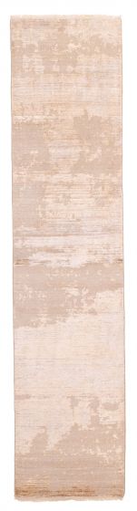 Indian Legacy 2'6" x 10'2" Hand-knotted Silk & Wool Runner Rug 