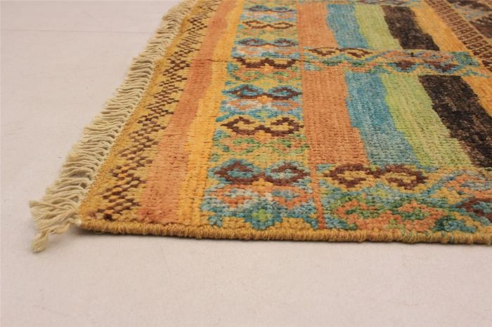 Indian Shalimar 4'1" x 6'0" Hand-knotted Wool Rug 