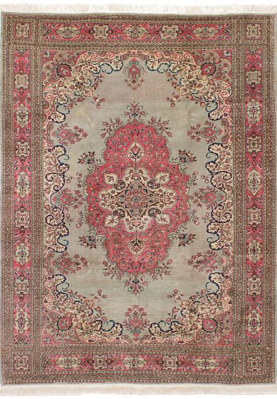 Turkish Kayseri Vintage 6'11" x 9'8" Hand-knotted Wool Rug 