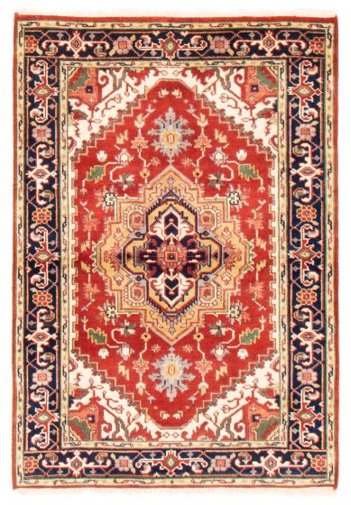 Indian Serapi Heritage 4'0" x 5'10" Hand-knotted Wool Rug 