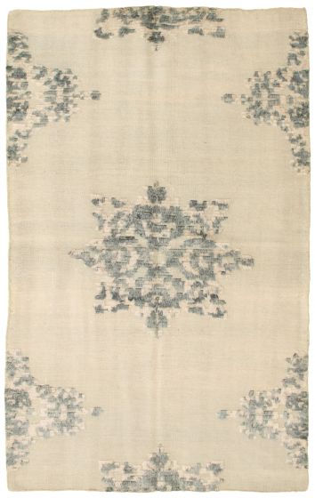 Indian Tangier 5'3" x 8'1" Hand-knotted Wool Rug 