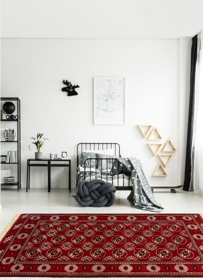 Tapis turkman 4'4" x 6'7" en laine
