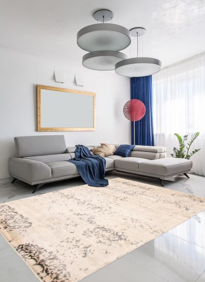 Indian Galleria 6'5" x 9'7" Hand Tufted Viscose Rug 