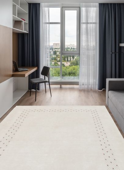 Indo Gabbeh 5'5" x 7'9" Hand Loomed Wool Rug 