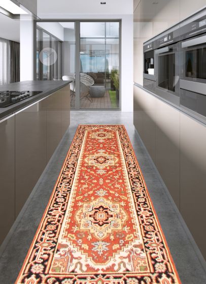 Indian Serapi Heritage 2'6" x 9'3" Hand-knotted Wool Rug 