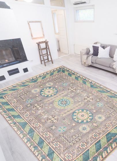 Indian Jules Serapi 7'9" x 10'1" Hand-knotted Wool Rug 