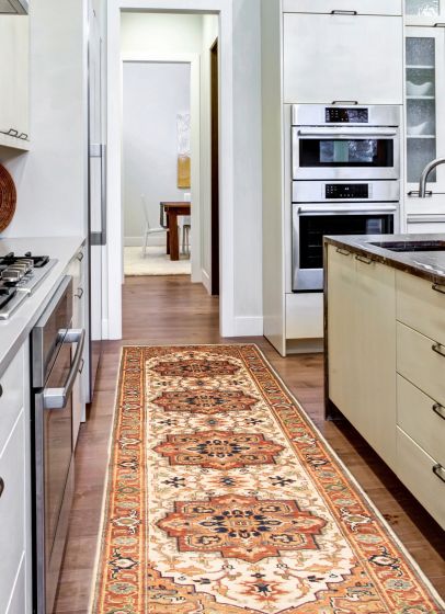 Indian Jules Sultane 2'6" x 11'9" Hand-knotted Wool Rug 
