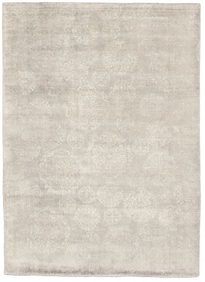 Indian Eternity 5'4" x 7'6" Hand-knotted Wool & Silk Rug 