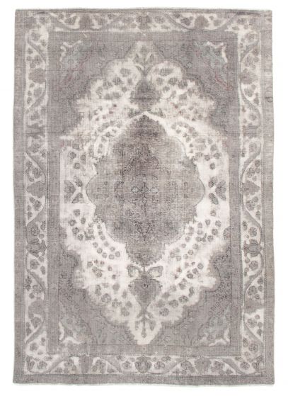 Turkish Antalya Vintage 6'3" x 9'4" Hand-knotted Wool Rug 