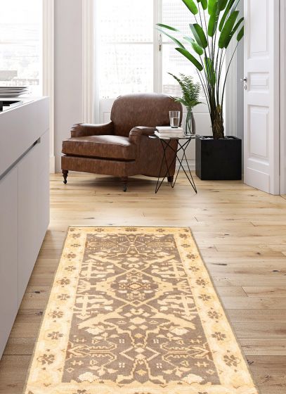 Indian Royal Oushak 2'7" x 5'10" Hand-knotted Wool Rug 