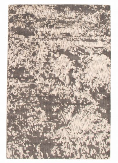 Indian Ananda 5'1" x 7'7" Hand Loomed Viscose, Wool Rug 