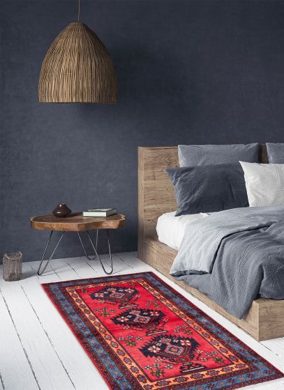 Persian Style 3'10" x 6'2" Hand-knotted Wool Rug 