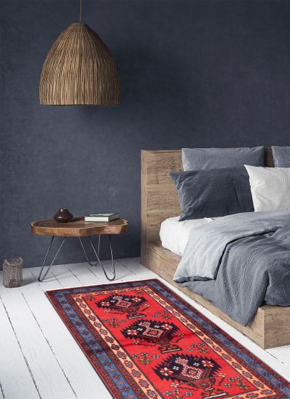 Perisan Style 3'10" x 6'7" Hand-knotted Wool Rug 