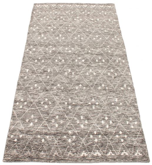 Indian Tangier 4'10" x 8'2" Hand-knotted Bamboo Silk Rug 