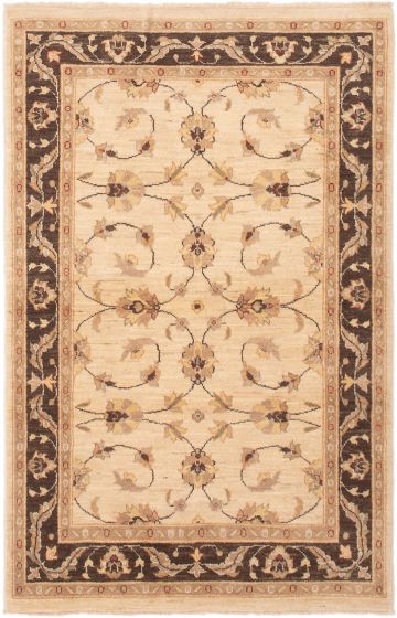 Tapis chobi 4'1" x 6'4" en laine