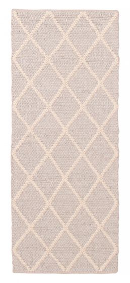 Indian Sienna 2'4" x 5'9" Braid weave Wool Rug 