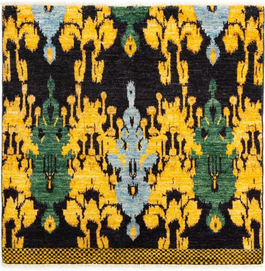 Indian Shalimar 4'10" x 5'0" Hand-knotted Wool Rug 