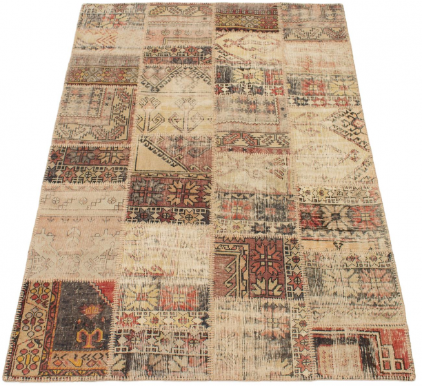 Turkish Vintage Anatolia Patch 5'6" x 7'10" Hand-knotted Wool Rug 