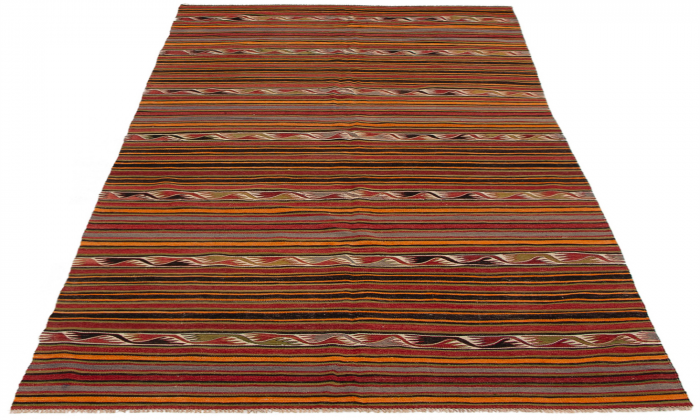 Turkish Boho 4'8" x 11'4" Flat-Weave Wool Kilim 