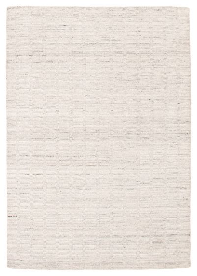 Indian Ananda 5'4" x 7'7" Hand Loomed Wool Rug 