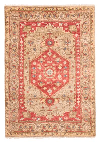 Indian Jules Serapi 4'2" x 5'11" Hand-knotted Wool Rug 