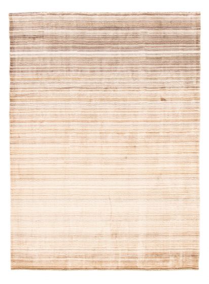 Indian Ananda 5'3" x 7'6" Hand Loomed Viscose Rug 