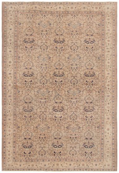 Turkish Antalya Vintage 6'5" x 9'2" Hand-knotted Wool Rug 