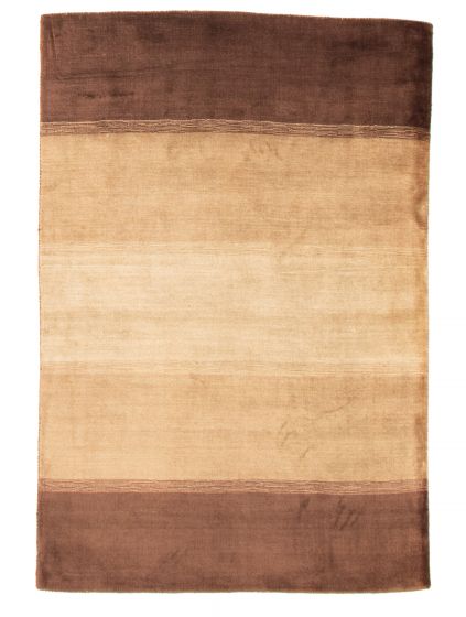 Indian Ananda 4'8" x 6'5" Hand Loomed Viscose Rug 