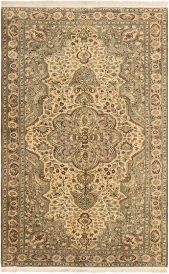 Turkish Hereke 6'8" x 10'8" Hand-knotted Wool Rug 