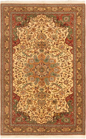 Turkish Hereke 6'8" x 10'4" Hand-knotted Wool Ivory Rug