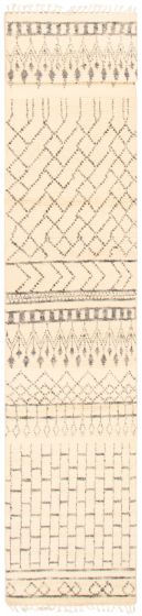 Pakistani Pak Finest Marrakesh 2'5" x 14'0" Hand-knotted Wool Rug 