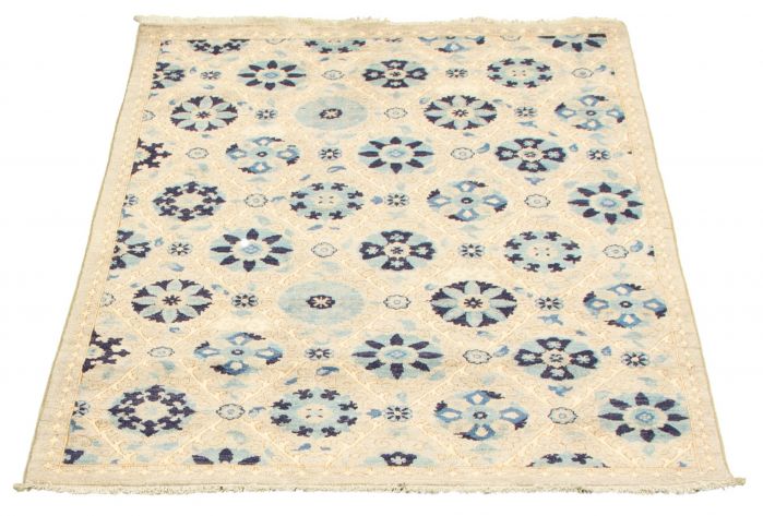 Pakistani Lahore Finest Collection 4'0" x 6'2" Hand-knotted Wool Rug 
