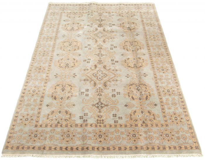 Indian Jamshidpour 5'10" x 8'10" Hand-knotted Wool Rug 