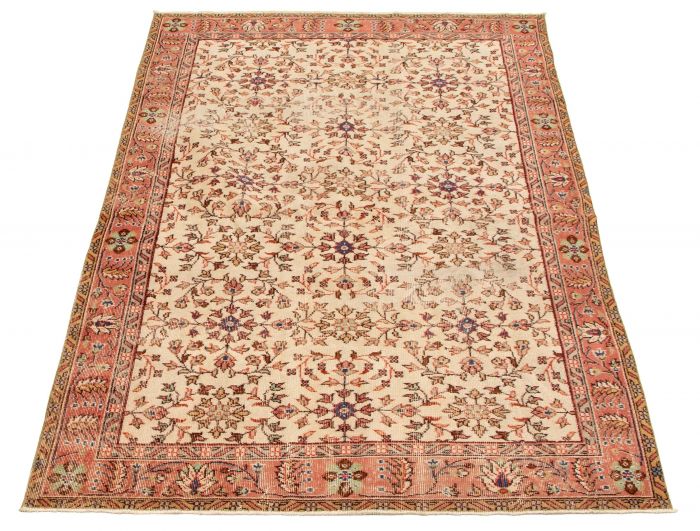 Tapis antalya vintage  5'1" x 8'6" en laine