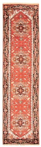 Indian Serapi Heritage 2'7" x 9'10" Hand-knotted Wool Rug 