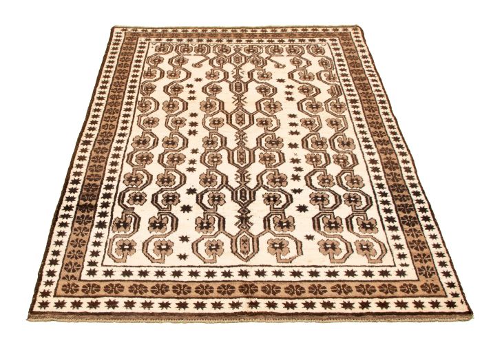 Afghan Akhjah 5'6" x 8'6" Hand-knotted Wool Rug 