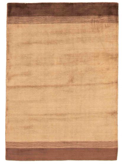 Indian Ananda 4'7" x 6'4" Hand Loomed Viscose Rug 