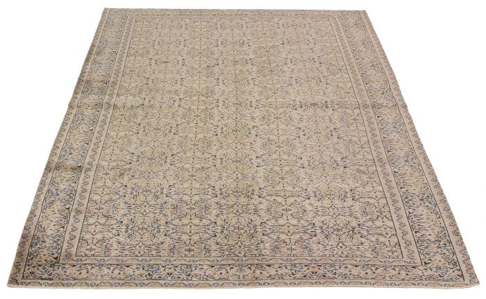 Turkish Kayseri Vintage 6'4" x 9'6" Hand-knotted Wool Rug 