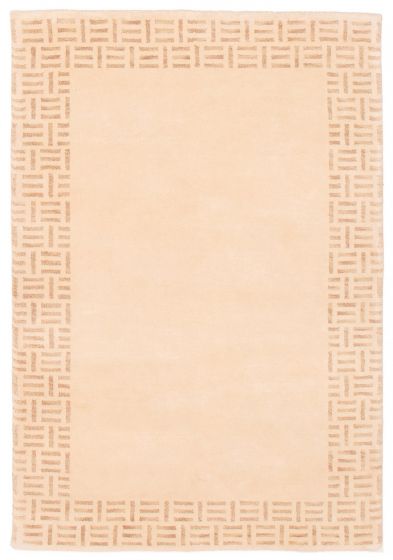 Nepal Opulence 4'0" x 5'10" Hand-knotted Wool Rug 